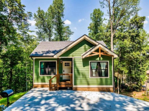 Three Cubs Den - Minutes to PF Strip, Hot Tub, Arcade Games, Bunks, View
